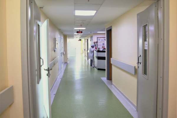 Офтальмологи Алматы вернули зрение двум пациентам