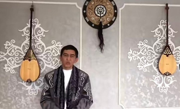 Домбра в каждом доме: депутат Заитов запустил необычный челлендж (ВИДЕО)