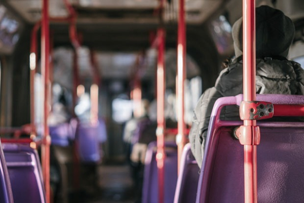 Не слушать музыку и не читать книги по дороге в офис