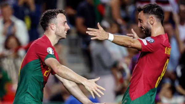 Португалия без Роналду разгромила Люксембург и установила рекорд