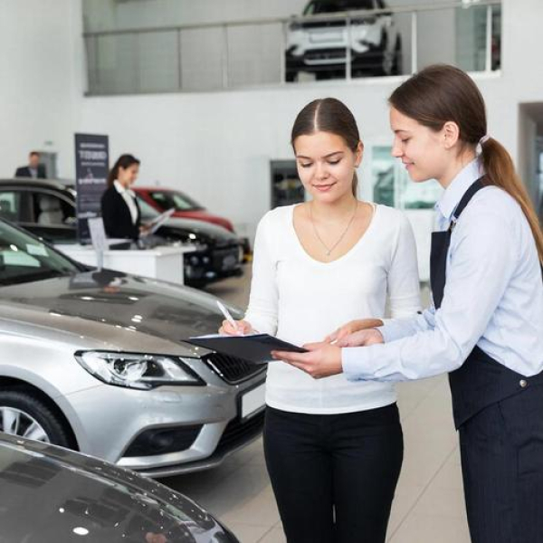 Россиянка рассказала, как едва не попала в долговую яму из-за уловок автосалона