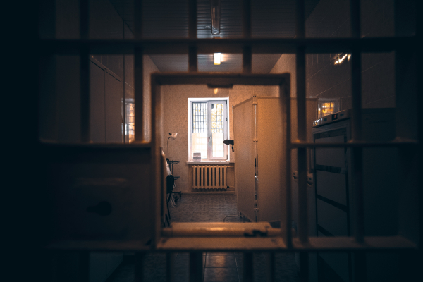 Бывшую вице-мисс мира Шерипову приговорили к трем годам за мошенничество