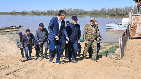 Паводки в Атырауской области: премьер поручил нарастить силы