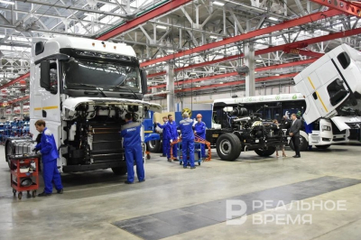 У КАМАЗа продажи крупнотоннажных грузовиков снизились на 3,6% за месяц