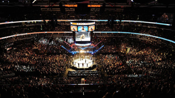 Почему UFC проведут в Азербайджане, а не в Казахстане