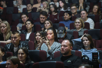 &laquo;Холоп 3&raquo; с&nbsp;Прилучным и&nbsp;Асмус сместил &laquo;Майкла&raquo;, пробившего миллиард в&nbsp;прокате: киноитоги уик-энда