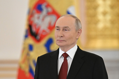 Путин наградил своего переводчика