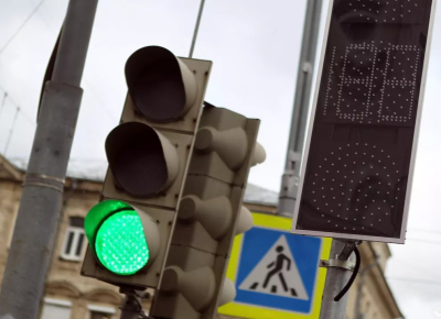 У парка &laquo;Дубрава&raquo; в Казани отключили светофор