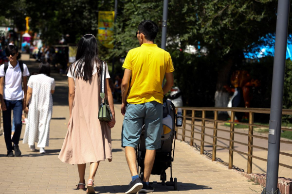 Более 200 тысяч казахстанцев получили госуслуги с начала года