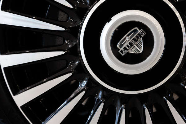 &laquo;Это будет не&nbsp;Aurus, а&nbsp;отдельный бренд&raquo;: на&nbsp;бывшем автозаводе Toyota в&nbsp;Петербурге начнут собирать машины Senat