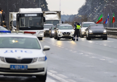 На трассе М-5 &laquo;Урал&raquo; в Татарстане ограничили движение автобусов и грузовиков