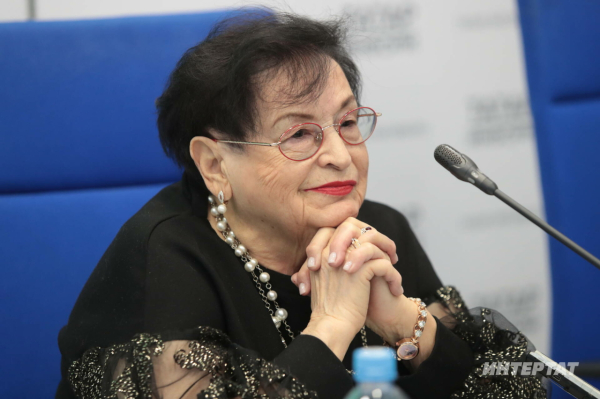 Муса Җәлилнең кызы Люция: &laquo;Күңелдә булган хисләр белән дә әтиемә охшаганмын дип уйлыйм&raquo;