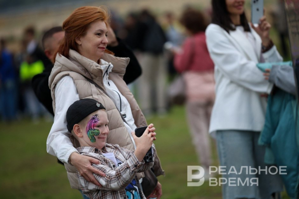 В Татарстане многодетным матерям-героиням предоставят земельные участки