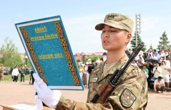 В Астане солдаты столичной бригады дали клятву на верность Родине