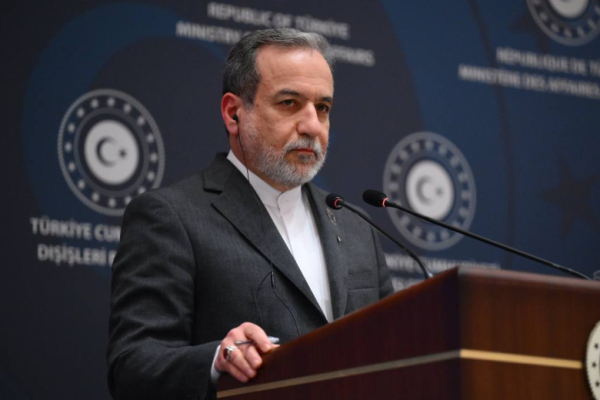 &laquo;Совершили зверство&raquo;: Аракчи пообещал США возмездие за фрегат IRIS Dena