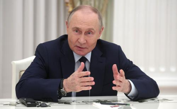 Путин, рассказал, что они с Лукашенко общались сутки в неформальной обстановке