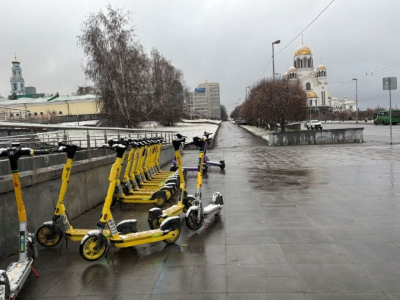 В Челябинске количество парковок для электросамокатов вырастет до 1900