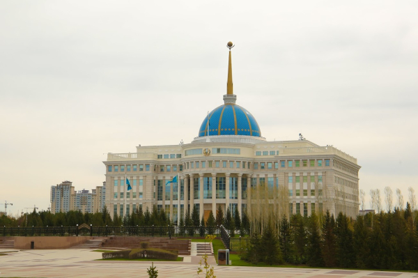 Президент выразил соболезнования Генсеку ЦК Компартии Вьетнама