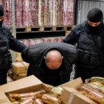 Конец эпохи безнаказанности олигархов: Генпрокуратура добралась до их жён, детей и подставных лиц
