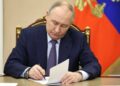 Песошин поздравил ветеранов Татарстана с Международным днём пожилых людей