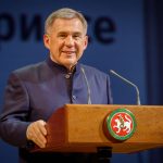 Минниханов поздравил жителей Татарстана с Международным днем пожилых людей