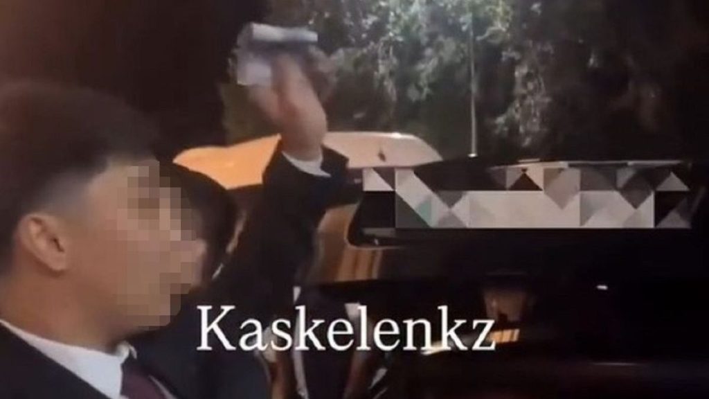 “600 доллар ұсынған”: жол ережесін өрескел бұзған кортеждің тағы бір қатысушысы қамауға алынды