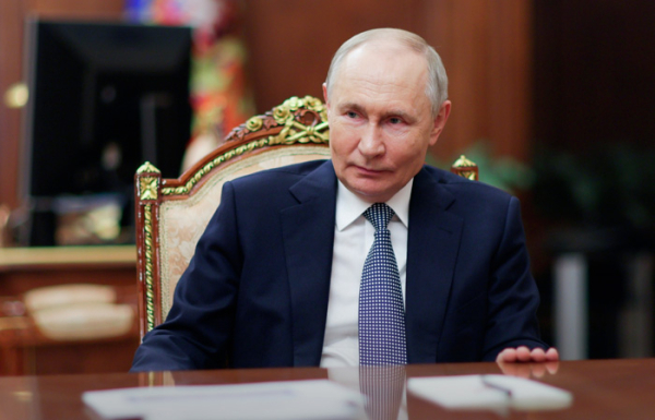 Путин заявил о необходимости для РФ самостоятельно производить важную продукцию