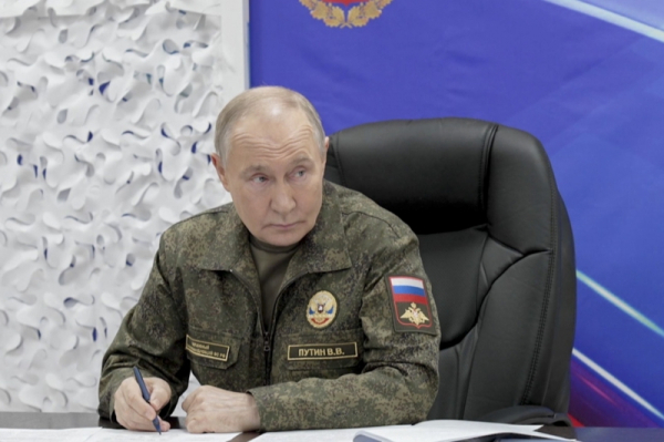 Сюрприз в Баренцевом море: Путин жестко ответил на провокации НАТО у границ РФ