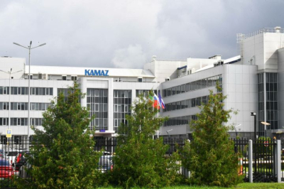 Сотрудники «КАМАЗа» вернулись к работе после двухнедельного отпуска