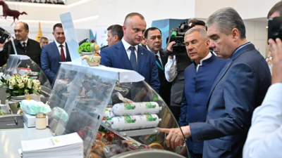 Рустам Минниханов вместе с лидером туркменского народа осмотрели МКСК "Казань" – фото 14/05/2026 –