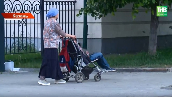 Депутаты проверили доступность Старо-Татарской слободы для маломобильных граждан