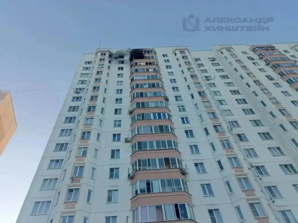 Беспилотники ударили по жилым домам в Курской области