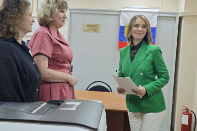 Альфия Когогина и Илья Вольфсон подали документы для участия в выборах в Госдуму