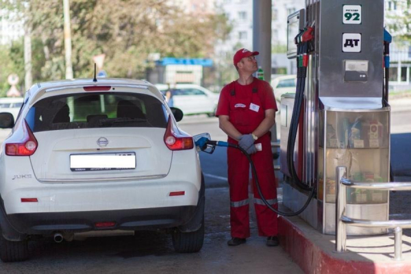 На АЗС введены новые ограничения. К чему готовится