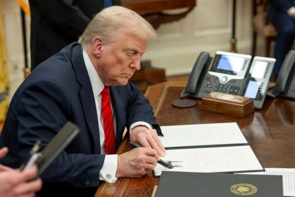 Трамп готовится принять финальное решение по иранской сделке